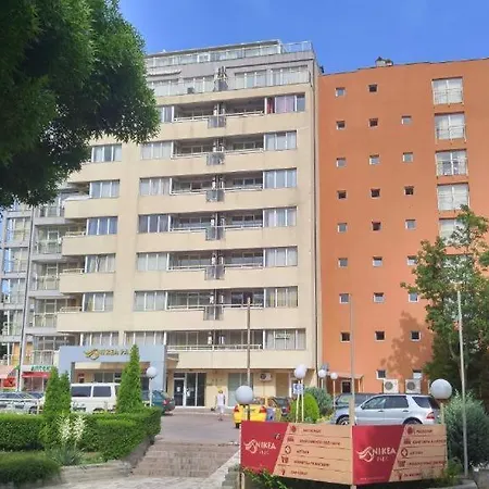Cozy 1 Bed With Sea View & Pool Apartment Varna